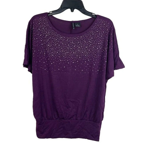 new directions Tops - New Directions Women Short Sleeve Pullover‎ Top Size M